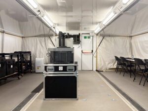 EXPANDABLE WORKSPACE